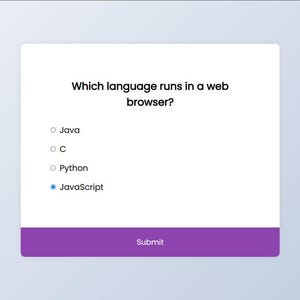 Puede incluir: Una interfaz de cuestionario digital con fondo blanco y bot&oacute;n de env&iacute;o morado. Se muestra la pregunta "&iquest;Qu&eacute; lenguaje se ejecuta en un navegador web?", con opciones como Java, C, Python y JavaScript.