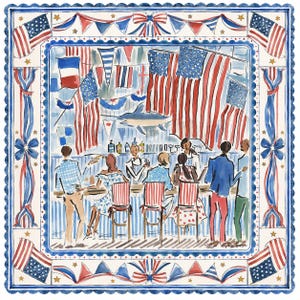 Puede incluir: Una servilleta decorativa cuadrada con una ilustración en acuarela de una escena de bar con personas sentadas en una barra. El borde está decorado con banderas estadounidenses, cintas azules y banderines. La escena incluye banderas colgantes.