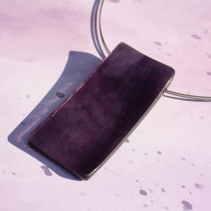 Vintage Culture Mix Mother-of-Pearl Pendant Necklace | Deep Purple Rectangular Shell on Wire