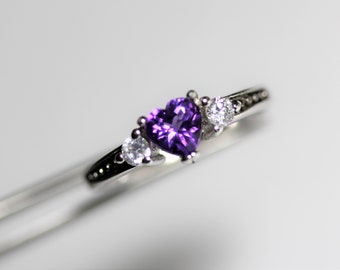 Gorgeous Genuine African Amethyst Heart in a Pretty Accented Sterling Silver Setting