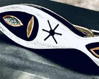 Pinza para corbata vintage mexicana de plata esterlina, cobre y esmalte negro con forma de pez, 3,8 cm (1,5 pulgadas), 4,64 gramos.