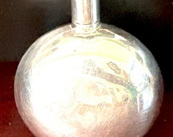 Vintage Douglas Pell London Perfume Bottle Fully Hallmarked 10.16 Grams