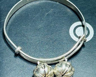 850 Silver Floral Etched Expandable Baby Bangle Bracelet With Bell Charms 6.1 Gr