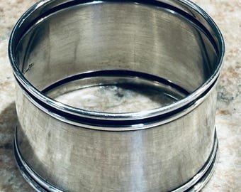 Anillo para servilletas Webster de plata esterlina vintage de 1,25" x 1,75" (10,14 g)