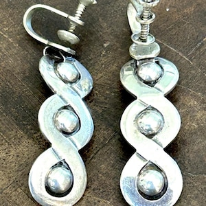 Vntg Signed FCM Mexico Sterling Infinity Loop Screw Back Earrings 10.39 Gr 2”