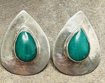 Vntg Native American Signed Navajo Lydia Begay Sterling Malachite Post Earrings