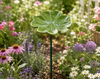Ceramic Bee Waterer Garden Stake, Green Clover Pollinator Water Dish, Outdoor Honeybee Drinking Station, Garden Gift for Bee Lovers