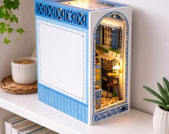 Sea Breeze Book Nook with LED – Greek Island Santorini Miniature Shelf Insert, Mediterranean Blue Diorama, Travel Lover Gift Deco