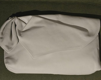 Vintage ALBI Dove Gray Leather Clutch Bag | 1980s Minimalist Fold Over Purse | Soft Leather Evening Bag | Quiet Luxury Vintage Accessory