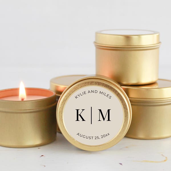 Personalized Wedding Favor Candles: Custom Monogram Soy Candle Gift - Set of 10