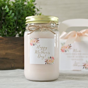 Happy Mothers Day Gift / 16 oz Soy Candle  / Personalized Mother&#39;s Day Gift / Gift For Mom  / Candle with box / Floral Gift For Mom