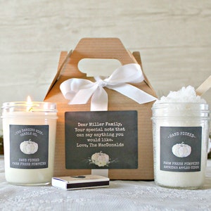 Fall Gifts / Thanksgiving Gift / Hostess Gift / Housewarming Gift / 8 oz candle & Sugar Scrub / Fall Candle Gift Set / Gift For Her / Autumn bild 1