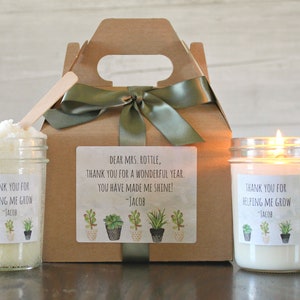Thank you for Helping Me Grow Teacher Gift / Personalized Teacher Gift / 8 oz. Candle and Scrub  / Teacher Gift Idea / Gift For Teacher