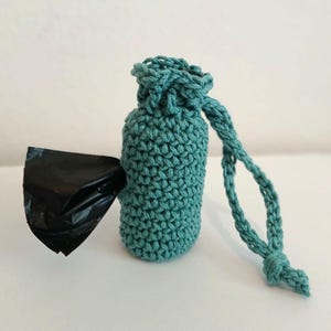 Doggy Poop Bag Holder crochet pattern