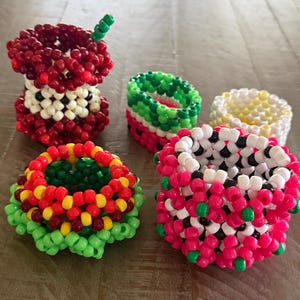 Fruktinspirerade Kandi-manschetter