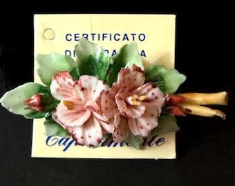 Royal Capodimonte vintage porseleinen bloemenbroche roze wit Bernasconi