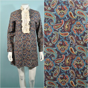 60s Mod Mini Dress, Lace Collar Paisley Print by Carol Brent S image 2