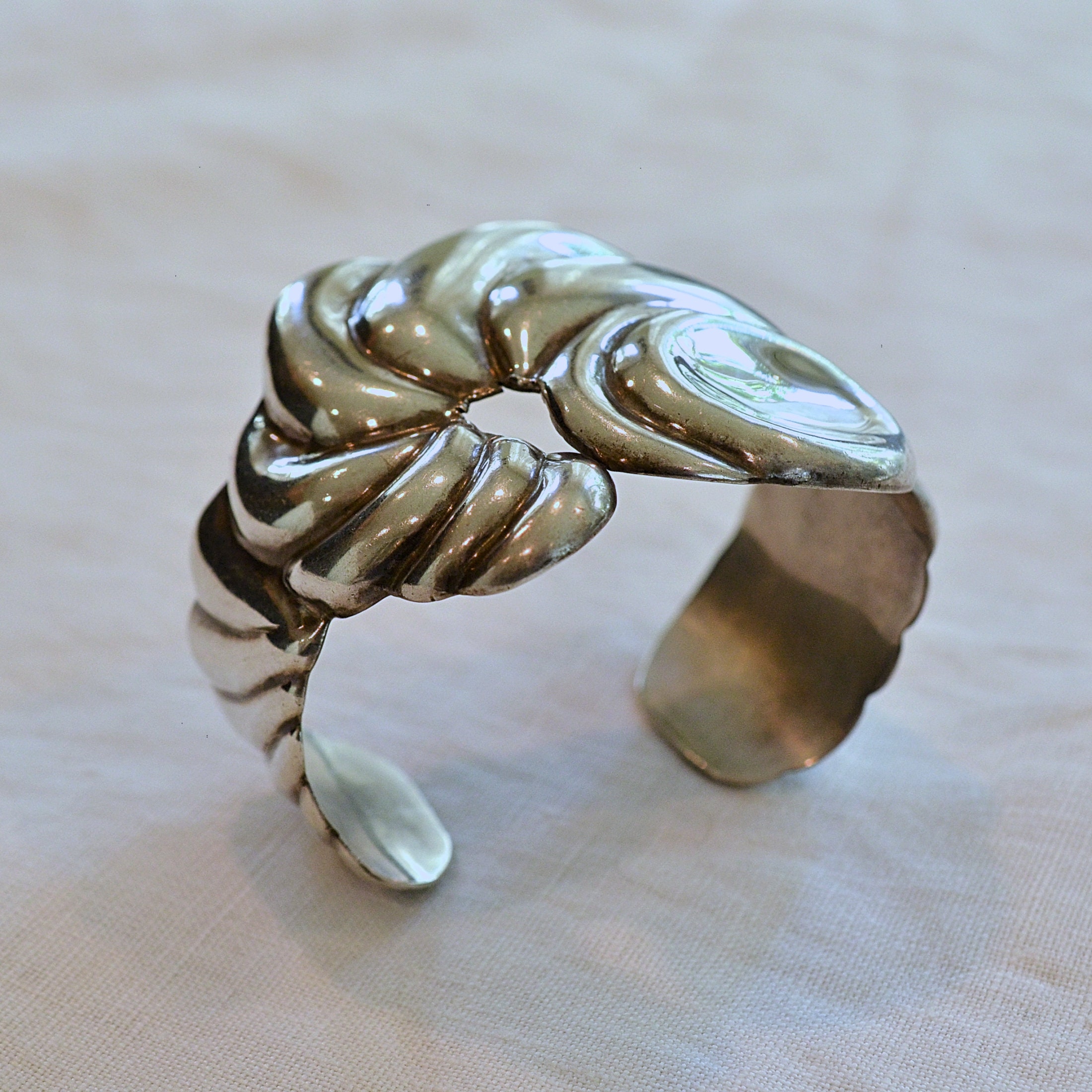 Vintage Los Ballesteros Sterling Silver Modernist Cuff Vintage Los Ballesteros Sterling Silver Modernist Cuff