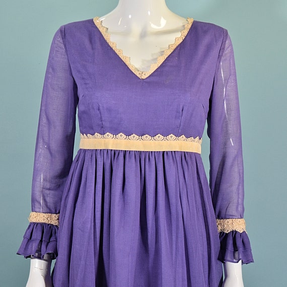 Vintage 60s/70s Purple Maxi Dress Ruffle & Lace D… - image 6