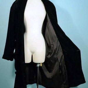 Norma Kamali Vintage Black Velvet Coat, Double Breasted Oversized Fit, SZ L image 4