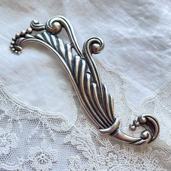 Vintage Elegant Long Swirly Los Castillo Brooch, … - image 1