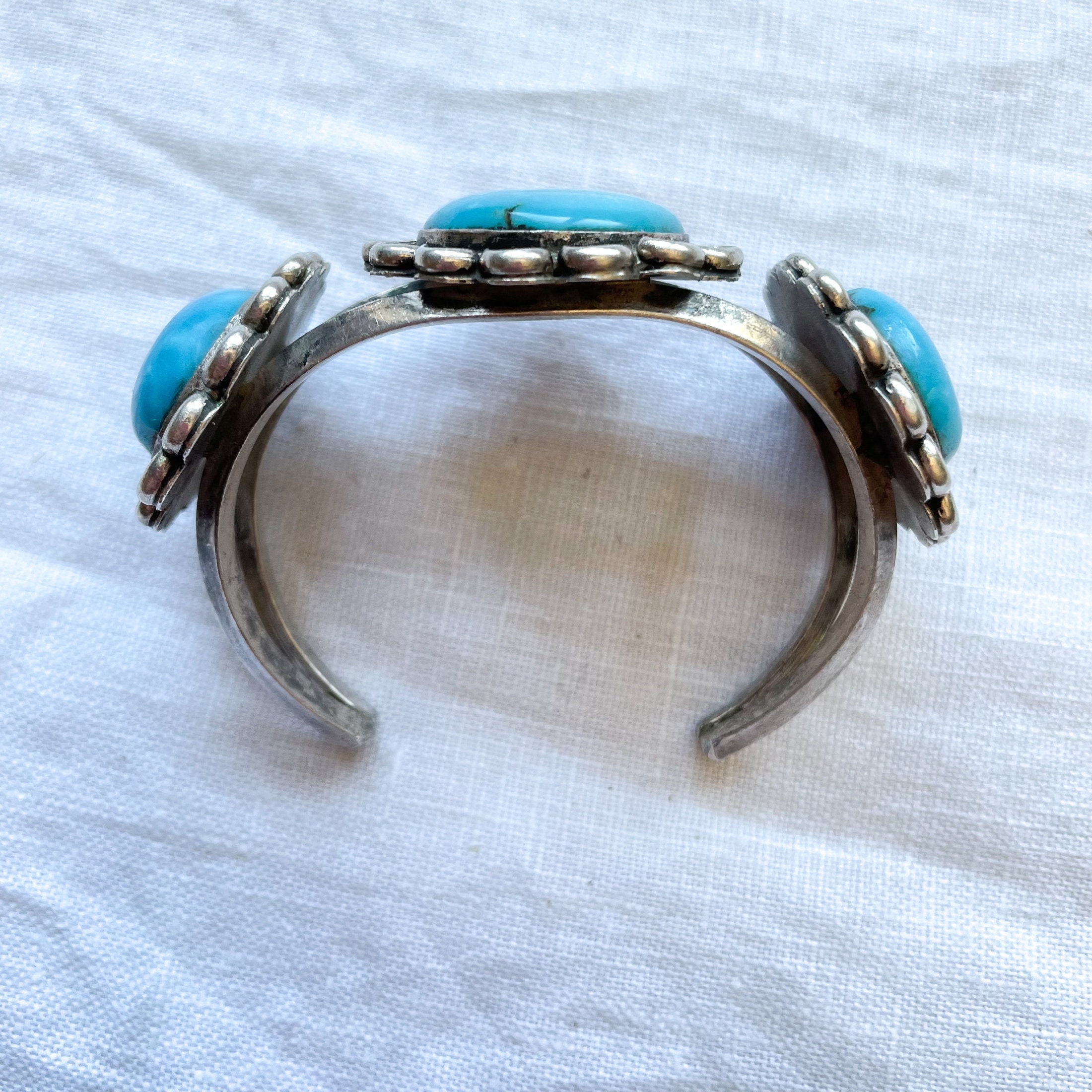 Vintage 60s Navajo, Blue Gem Turquoise Native American Cuff