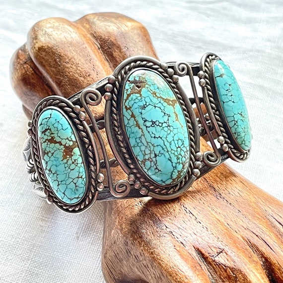 Vintage 1940s Navajo #8 Turquoise Silver Bracelet, Native