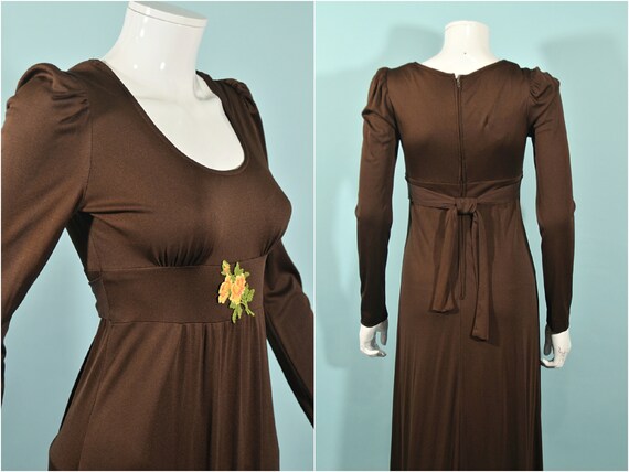 Vintage 70s Brown Knit Maxi Dress w/Applique Flow… - image 3