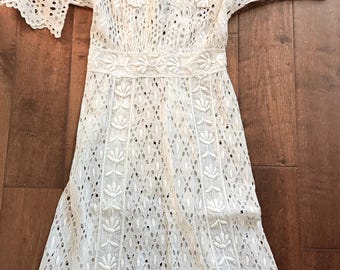 Antique Victorian Lace Dress: White Cotton Lawn, XS/S