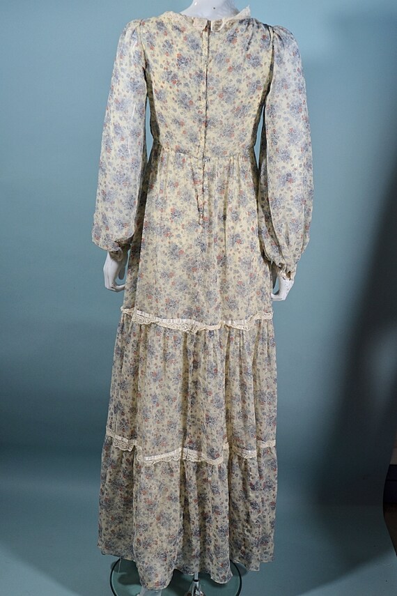 Vintage Candi Jones Floral Maxi Dress, 70s Flowin… - image 8