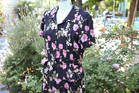 Navy/Pink 90s Peplum Floral Print Dress, Rayon Gr… - image 4