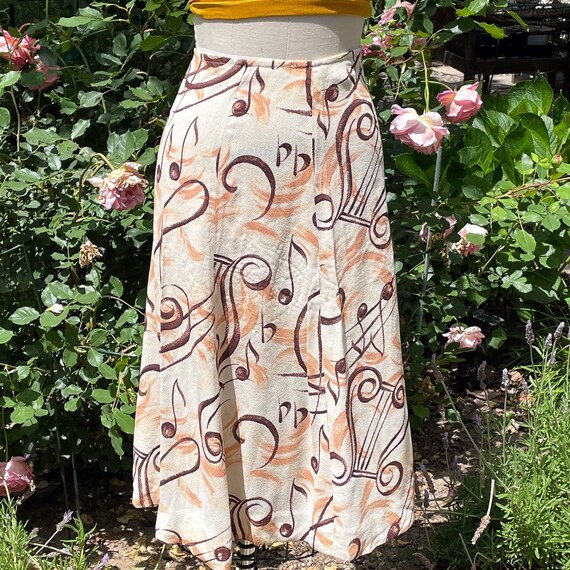 SALE Vintage Music Note Crepe Skirt, Novelty Rock… - image 1