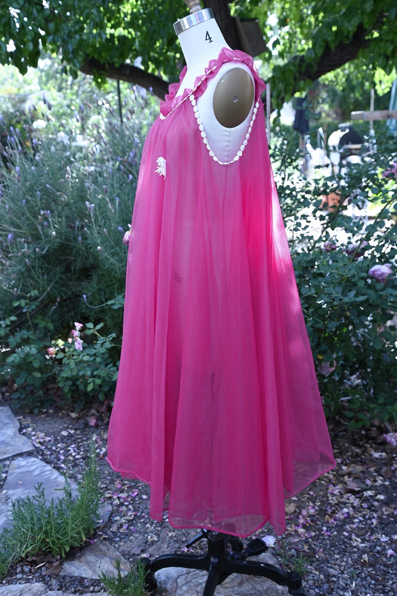 Vintage Negligee Night Gown, Fuchsia Pin Up Bombshell Lingerie by Sheba SZ M