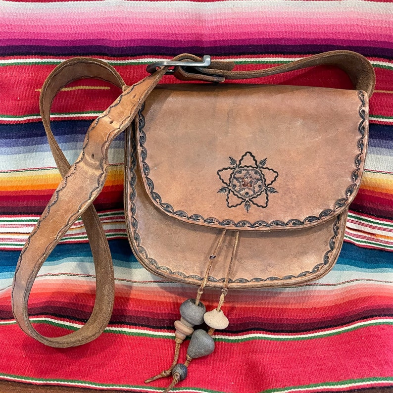 Vintage Tooled Leather Southwestern Shoulder Bag w/Ceramic Beads image 4