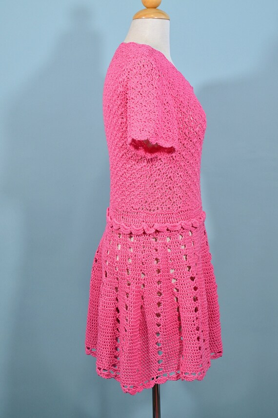 Vintage 60s MOD Hot Pink Crochet Mini Dress - image 8