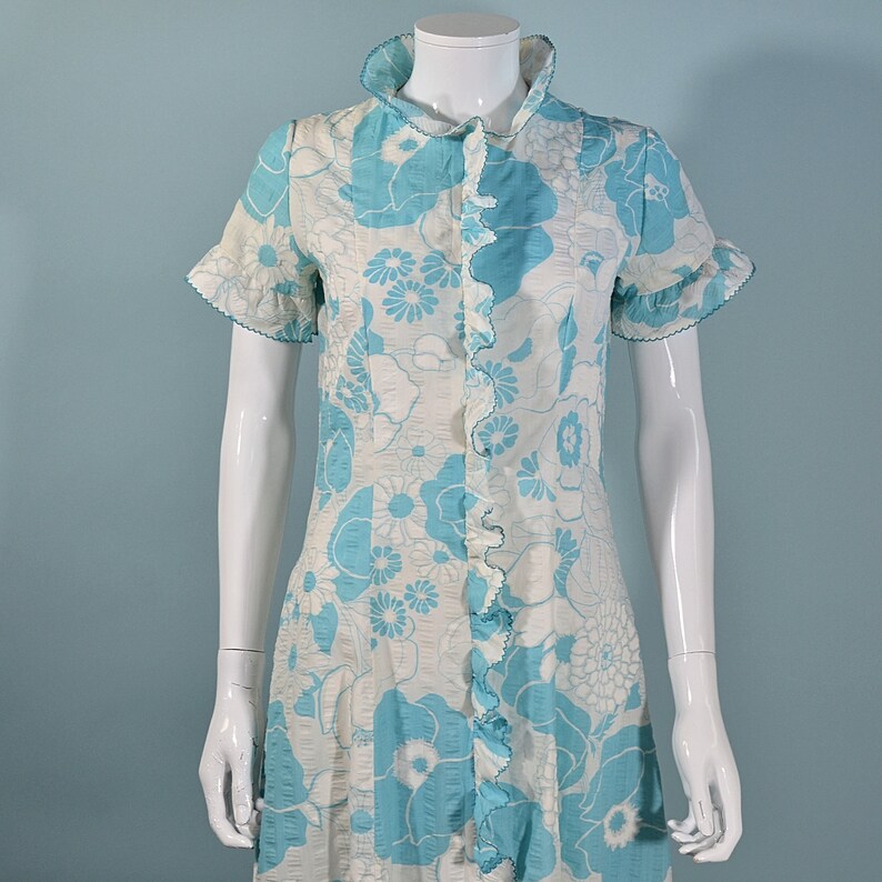 Vintage 50s/60s Floral Dressing Gown House Coat Lounge Wear image 3