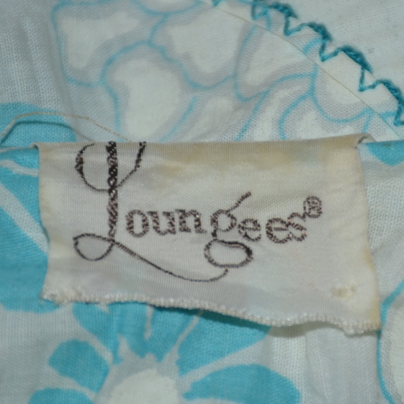 Vintage 50s/60s Floral Dressing Gown House Coat Lounge Wear image 9