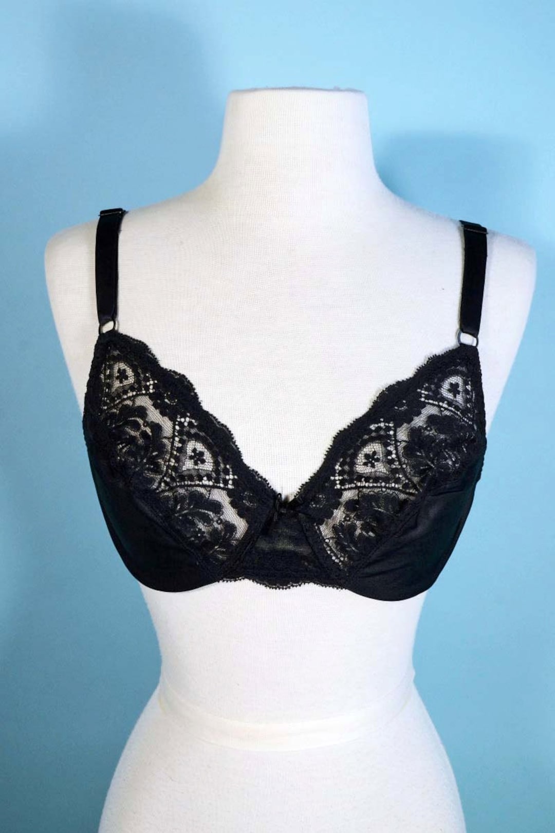 Vintage 70s Sheer Black Lace Vassarette Bra, Lingerie Pinup