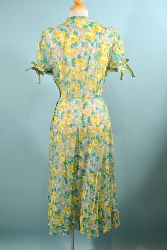 Vintage 50s Green/yellow Floral Print Dress, Cottagecore
