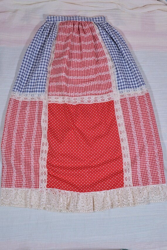 SALE Vintage 60s Patchwork Gingham & Lace Skirt, … - image 4