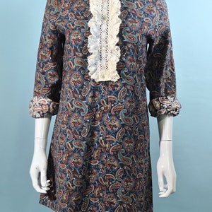 60s Mod Mini Dress, Lace Collar Paisley Print by Carol Brent S image 5