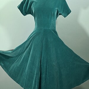 Vintage Teal Velvet Fit & Flare Party Dress, 26 W Size S image 8