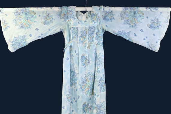 Vintage Angel Sleeve Maxi Dress, Soft Blue Floral Print Hippie Festival Dress S - Etsy Vintage Angel Sleeve Maxi Dress, Soft Blue Floral Print Hippie Festival Dress S - Etsy