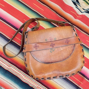 Vintage 60s/70s Hand Tooled Painted Leather Flowers Handbag