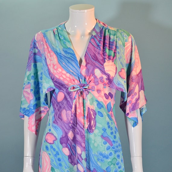 Vintage 70s Psychedelic Pattern, Flutter Sleeve M… - image 2