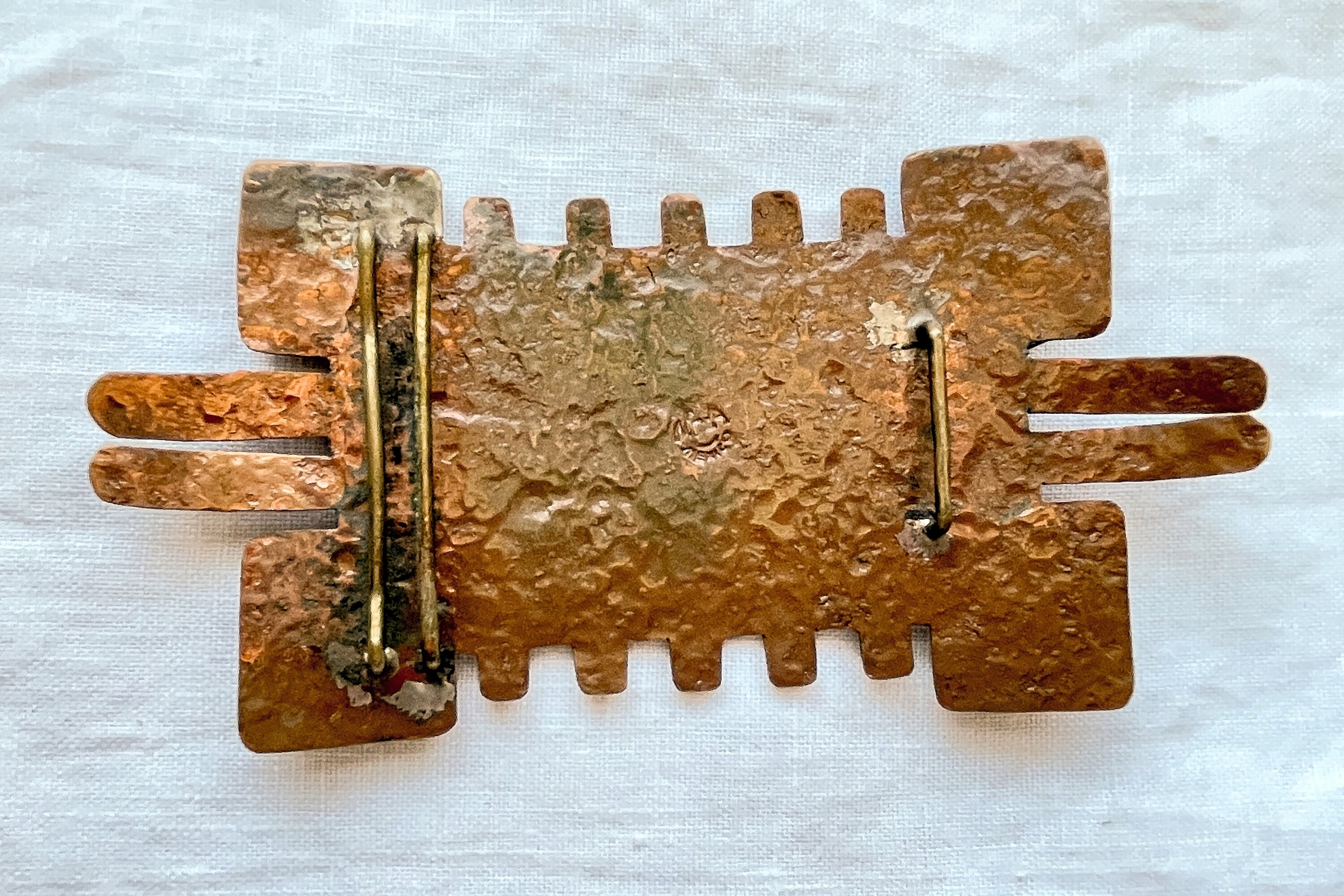 Vintage Maya Mexico Belt Buckle, Hammered Copper Mixed Metal  display picture 2