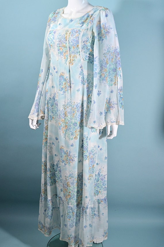 Vintage Angel Sleeve Maxi Dress, Soft Blue Floral… - image 9