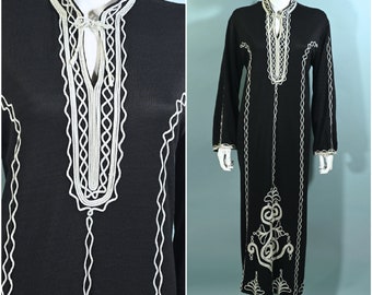 Vintage Moroccan Caftan, Black Loungewear, Knit with Soutache Trim L