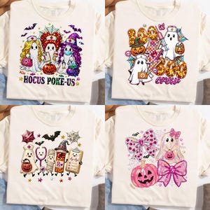 Op de afbeelding: Een set van vier crèmekleurige t-shirts met Halloween-thema afbeeldingen. De ontwerpen bevatten spoken verkleed als medisch personeel, pompoenen, vleermuizen, spinnenwebben en strikken. Tekst op één shirt is HOCUS POKE-US en op een ander BOO crew.