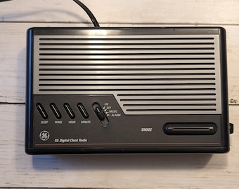 1980s Alarm Clock Radio | Matte Black 80s Minimalist Decor | Red LED Digital Display | Fully Tested, Works